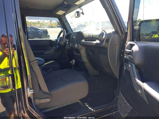 1C4BJWDG7HL544974 Jeep 2017
