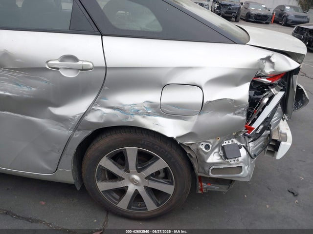 Toyota 4jm 2017 JTDBVRBD1HA001100 Image 12