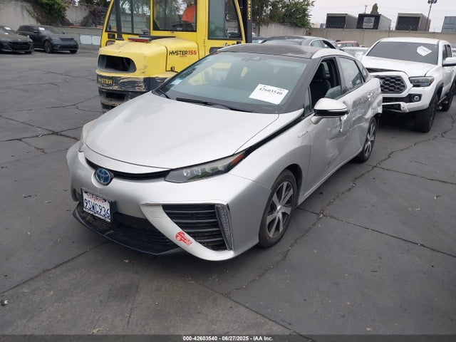 Toyota 4jm 2017 JTDBVRBD1HA001100 Image 2