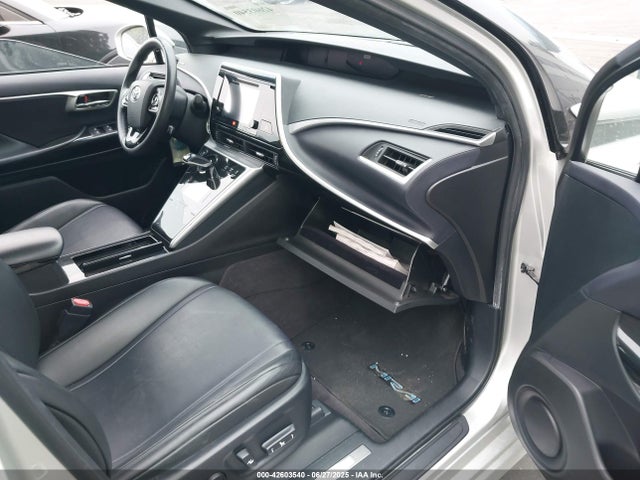 Toyota 4jm 2017 JTDBVRBD1HA001100 Image 5
