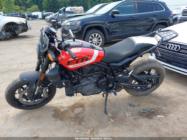 INDIAN MOTORCYCLE CO. 2024 2024 56KRZA229R3016513 Image 13
