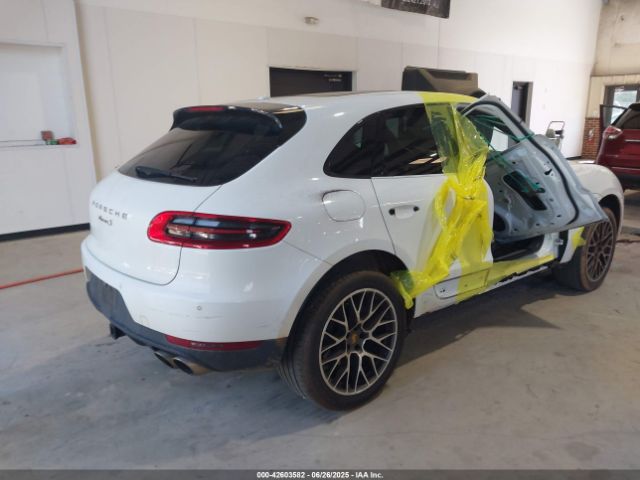 2016 PORSCHE MACAN WP1AB2A50GLB50914 Photo 3