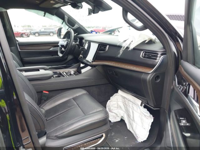 2024 JEEP GRAND WAGONEER L 1C4SJSEP3RS109884 Photo 4