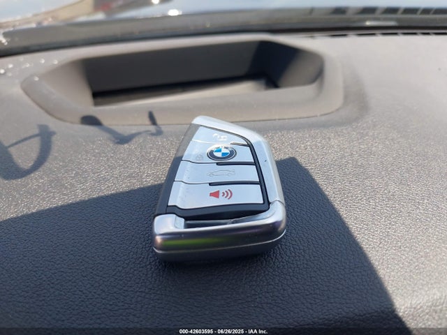 WBAJE5C30HG916511 BMW 2017