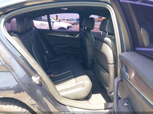 WBAJE5C30HG916511 BMW 2017