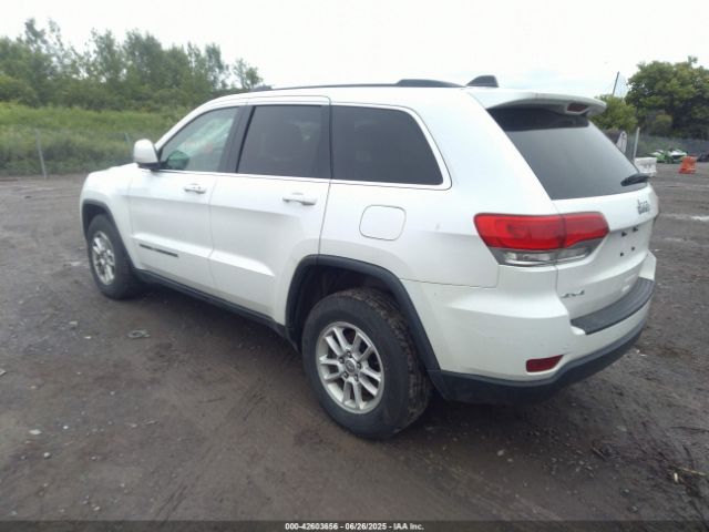 2018 JEEP GRAND CHEROKEE 1C4RJFAGXJC276947 Photo 2