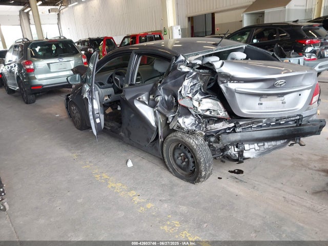 KMHCT4AE4HU316135 Hyundai Accent