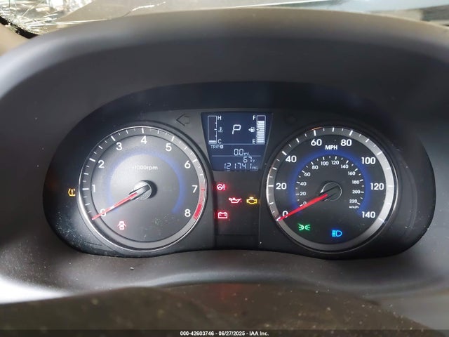 KMHCT4AE4HU316135 Hyundai Accent