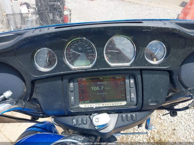 2017 HARLEY-DAVIDSON FLHTCUTG 1HD1MAD13HB854271 Photo 6