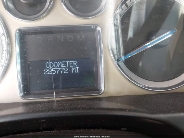 2010 CADILLAC ESCALADE 1GYUKDEF6AR267814 Photo 6