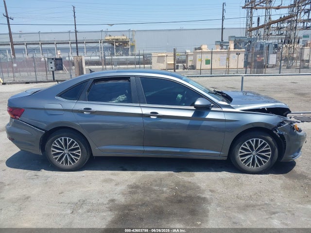 3VWC57BU2KM223452 Volkswagen 1.4 tsi