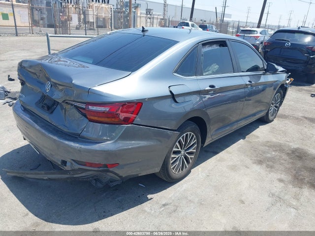 3VWC57BU2KM223452 Volkswagen 1.4 tsi