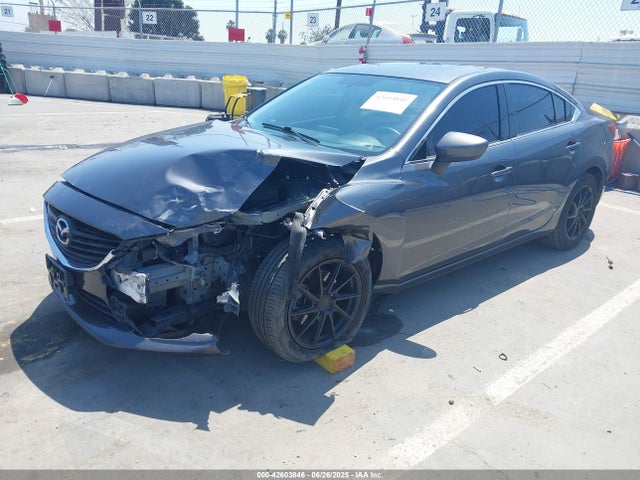 JM1GJ1V51G1478910 Mazda py