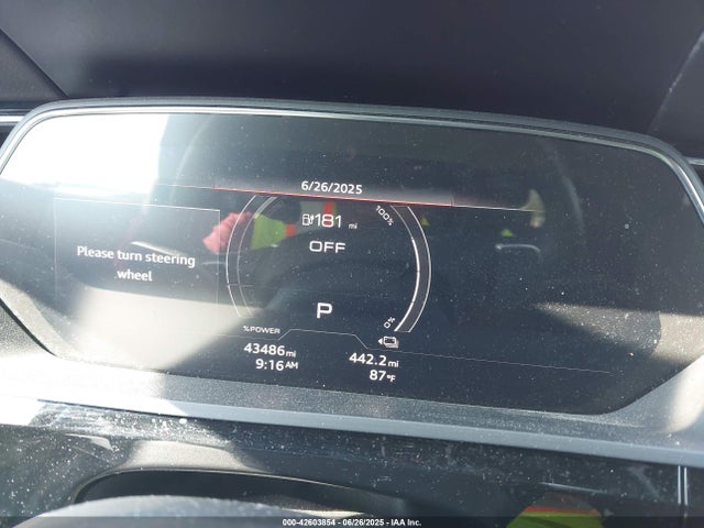 WA1AAAGE3MB009241 Audi E-Tron