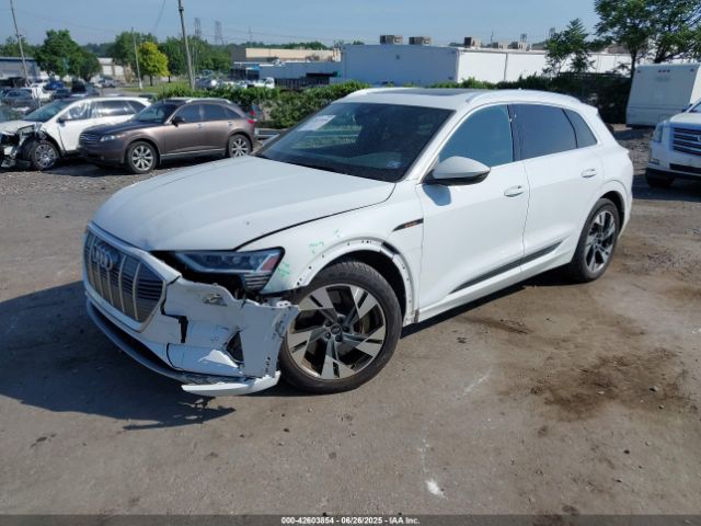 2021 AUDI E-TRON WA1AAAGE3MB009241 Photo 1