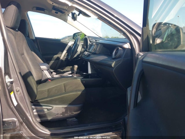 JTMZFREVXHJ715811 Toyota 2ar-fe