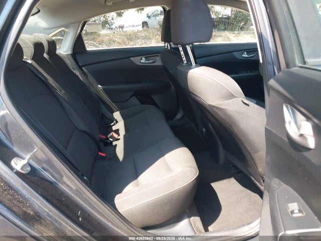 3KPF24AD6KE137970 KIA mpi nu