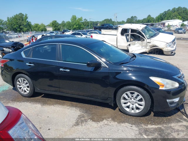 1N4AL3AP9FN329371 Nissan 2015