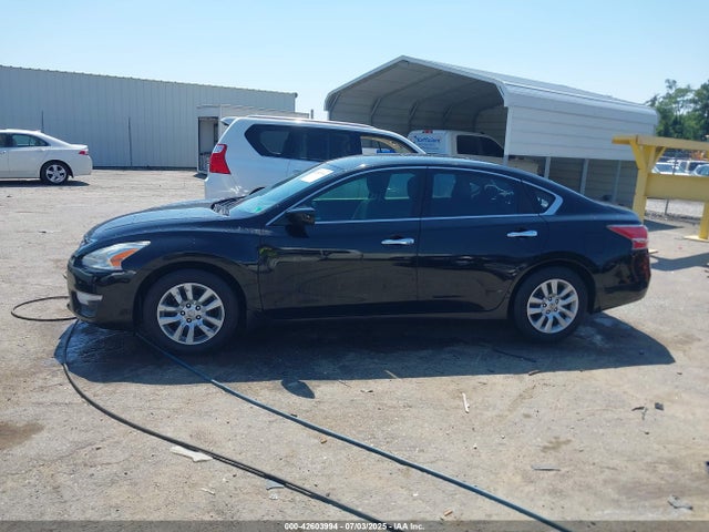 1N4AL3AP9FN329371 Nissan 2015