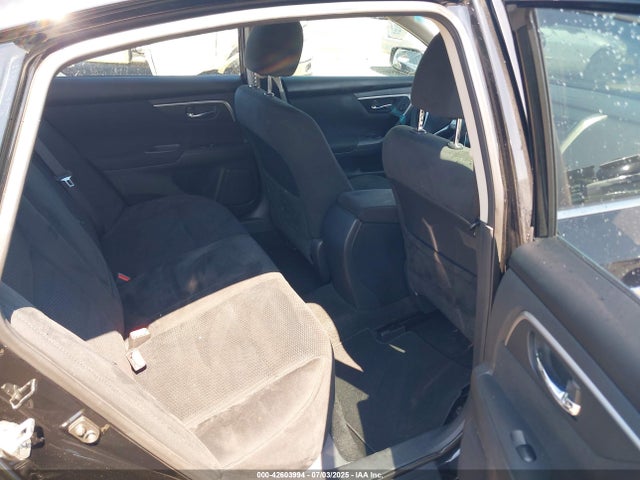 1N4AL3AP9FN329371 Nissan 2015