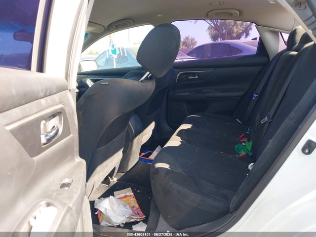 1N4AL3AP4FC592993 Nissan 2015