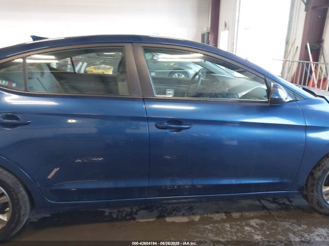 Hyundai Elantra 2017 5NPD84LF0HH012777 Image 14