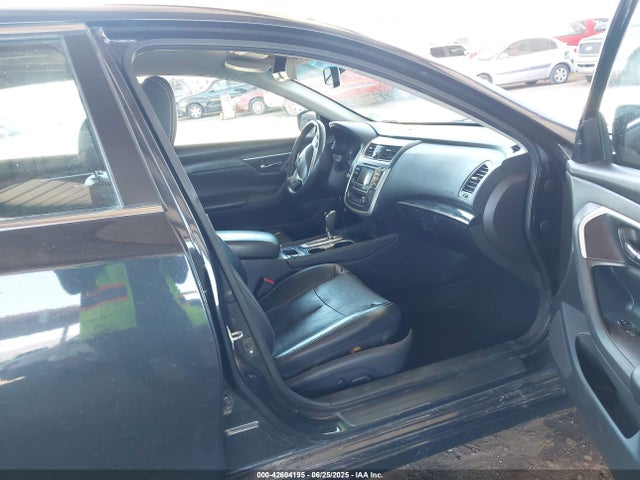 1N4AL3AP9HC119884 Nissan 2017