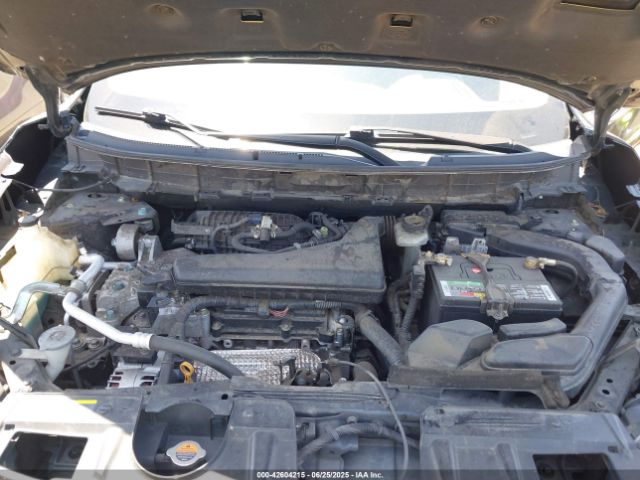 JN8AT2MT5GW028609 Nissan 2016