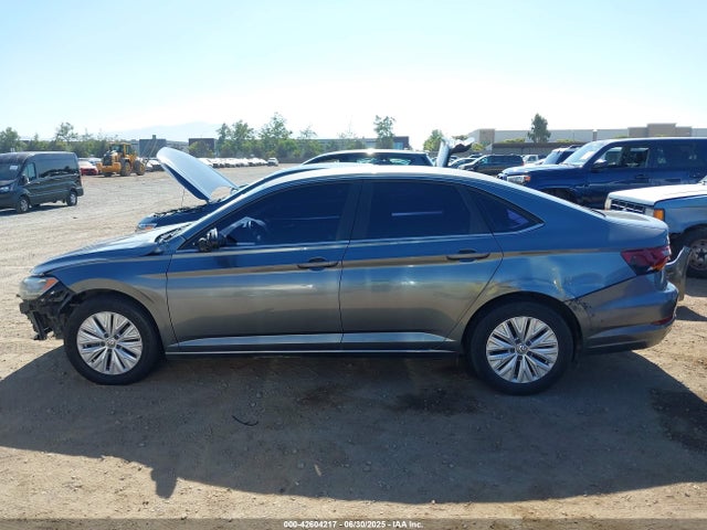 3VWC57BU9KM093282 Volkswagen 1.4 tsi