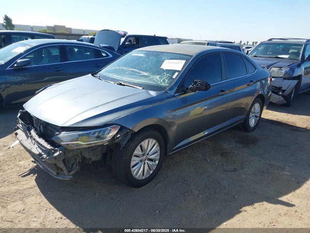 3VWC57BU9KM093282 Volkswagen 1.4 tsi