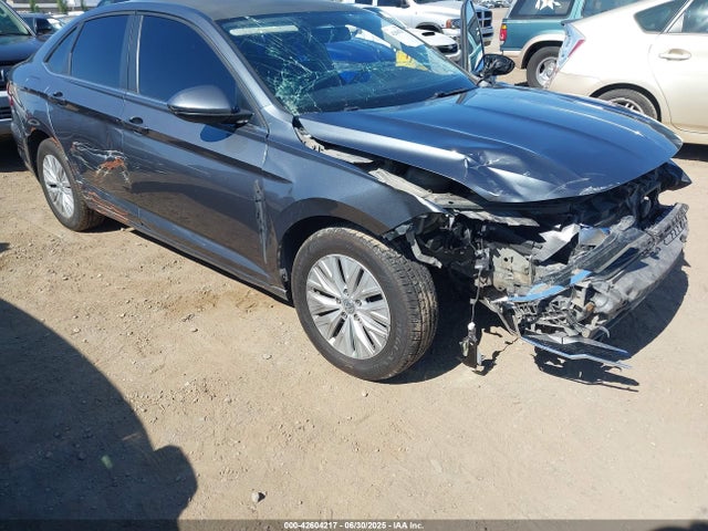 3VWC57BU9KM093282 Volkswagen 1.4 tsi