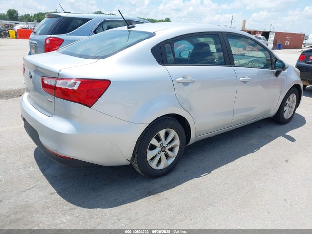 KNADM4A38H6063522 KIA 2017