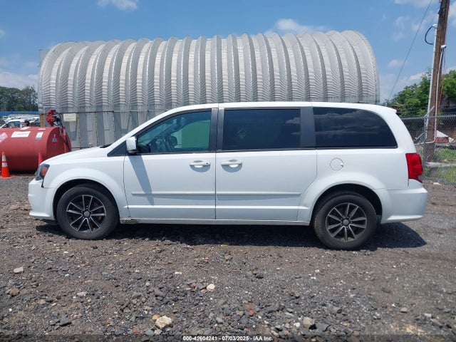 Продажа на аукционе авто 2017 Dodge Grand Caravan Se Plus, vin: 2C4RDGBG5HR549595, номер лота: 42604241
