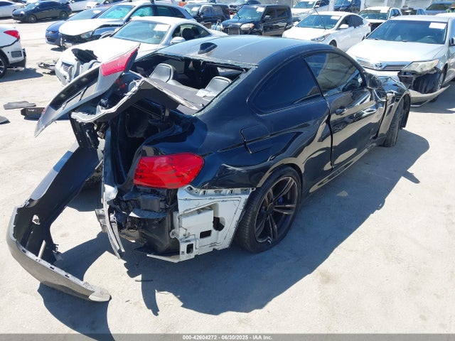 WBS3R9C56GK335737 BMW M4