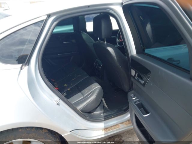 2018 JAGUAR XF SAJBJ4EV3JCY54788 Photo 7