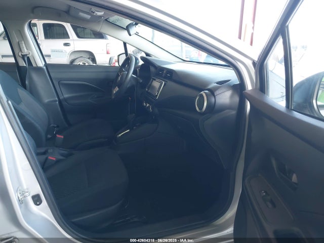3N1CN8DV6LL882725 Nissan 2020