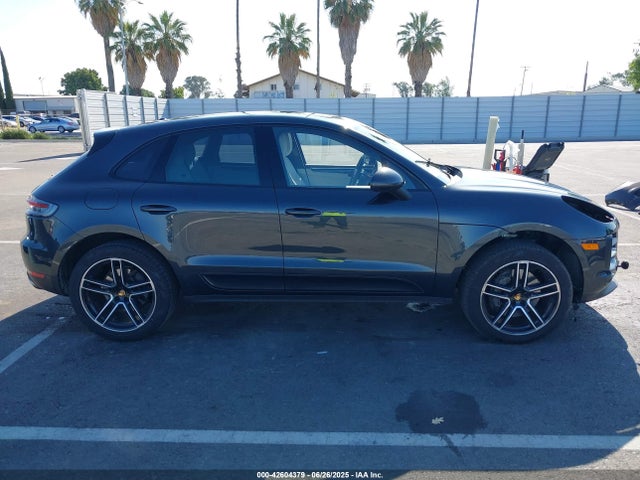 Porsche Macan 2020 WP1AB2A58LLB34664 Image 14