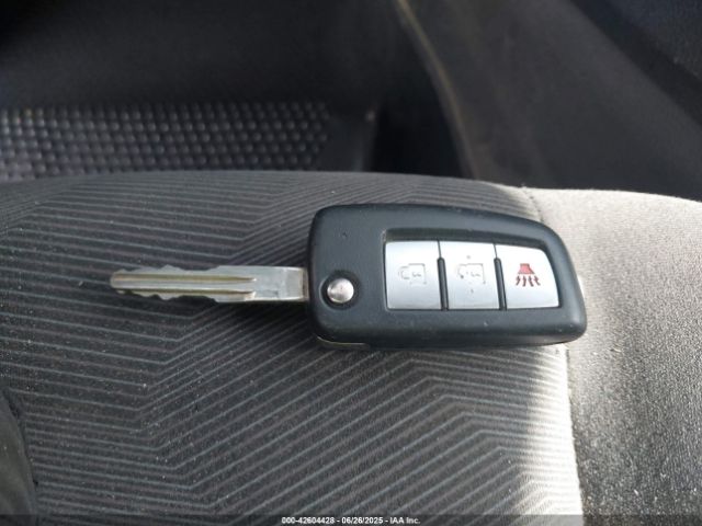 KNMAT2MV3GP698442 Nissan 2016