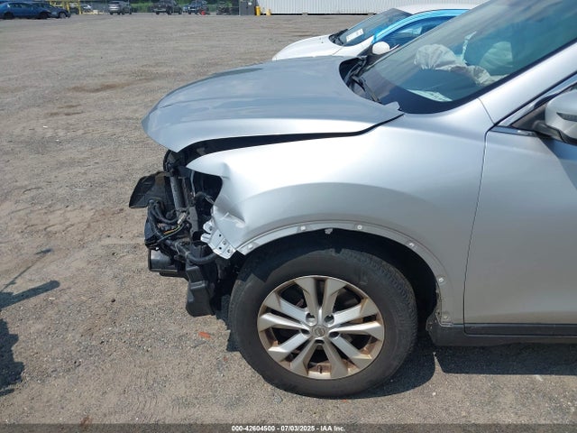 5N1AT2MM1GC775643 Nissan 2016