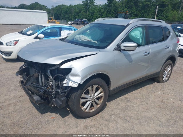 5N1AT2MM1GC775643 Nissan 2016