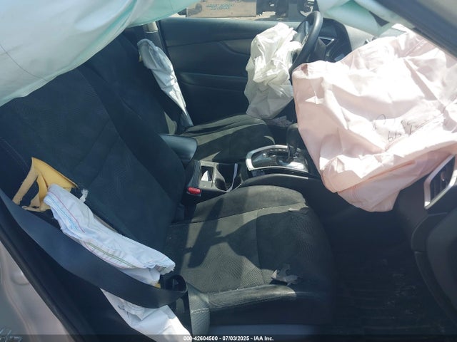 5N1AT2MM1GC775643 Nissan 2016