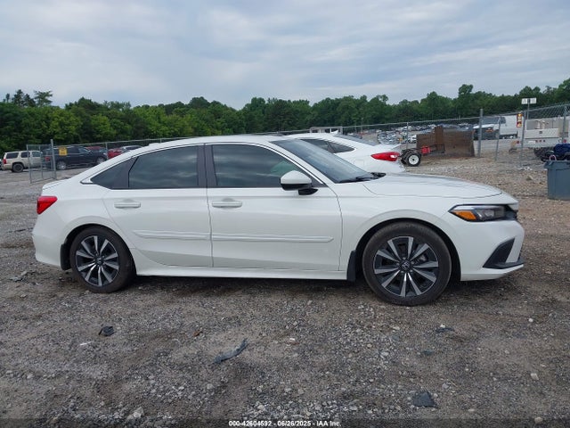 Honda l15b7 2024 2HGFE1F74RH314122 Image 13