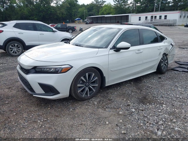 Honda l15b7 2024 2HGFE1F74RH314122 Image 2