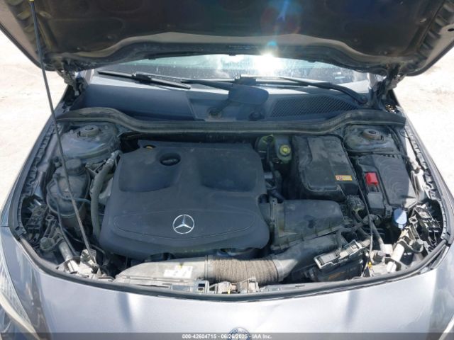 2016 MERCEDES-BENZ CLA 250 WDDSJ4EB1GN332555 Photo 9
