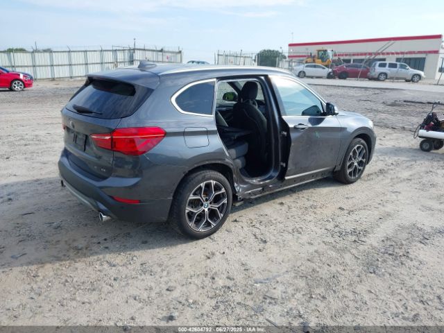 2020 BMW X1 WBXJG9C08L5R71788 Photo 3