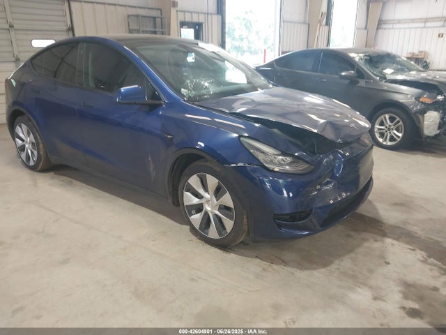 2021 TESLA MODEL Y 5YJYGDEE6MF233835 Photo 0