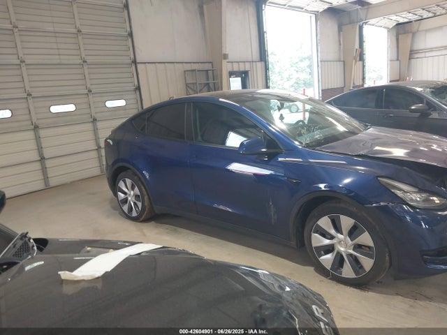 5YJYGDEE6MF233835 Tesla 2021