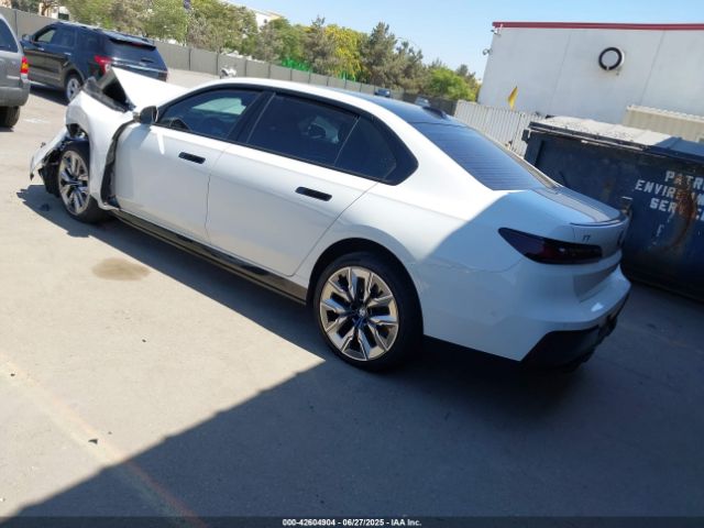 2023 BMW I7 WBY53EJ02PCN79282 Photo 2