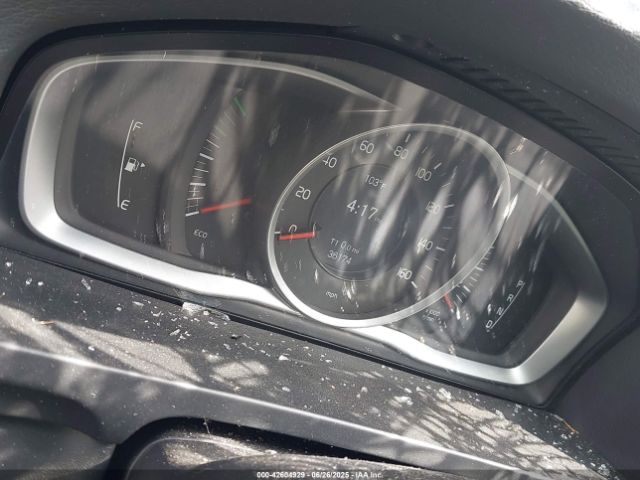 2017 VOLVO S60 YV126MFL0H2435319 Photo 6