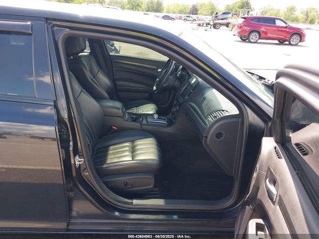 Chrysler 300 2015 2C3CCAGG1FH922928 Image 5